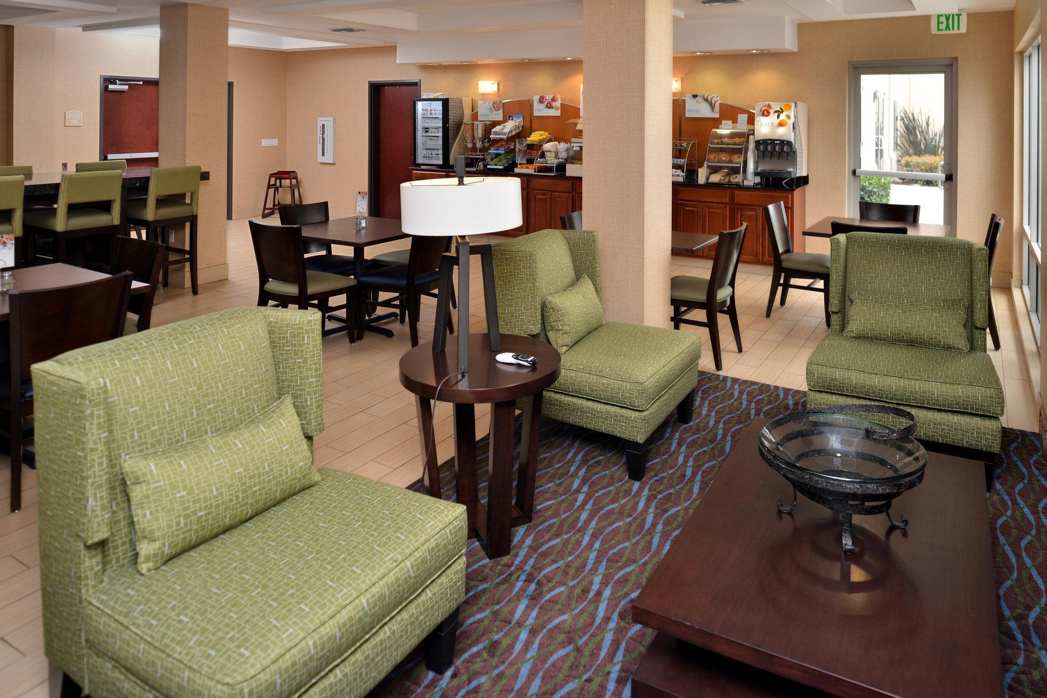 Holiday Inn Express San Diego - Otay Mesa, An Ihg Hotel Zewnętrze zdjęcie